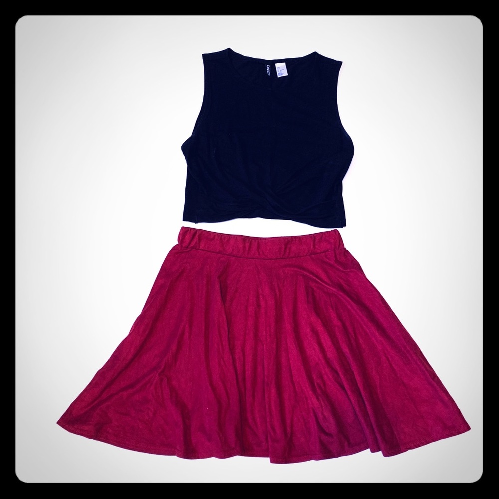 Rue 21 velvet maroon skirt